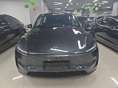 Tesla Model Y Long Range All-Wheel Drive - ფოტო 3