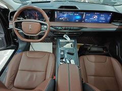Lincoln Z 2024 2.0T AWD Prestige Hybrid - ფოტო 10