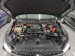 Lincoln Z 2024 2.0T AWD Prestige Hybrid - ფოტო 20