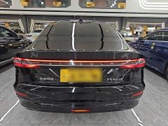 Lincoln Z 2024 2.0T AWD Prestige Hybrid - ფოტო 6