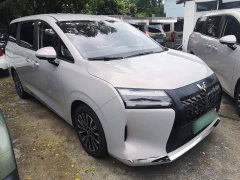 Wuling Starlight 730 New Energy PHEV 125km Luxury - ფოტო 4
