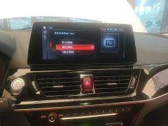 BMW 1 Series 125i M Sport Night Edition - ფოტო 13