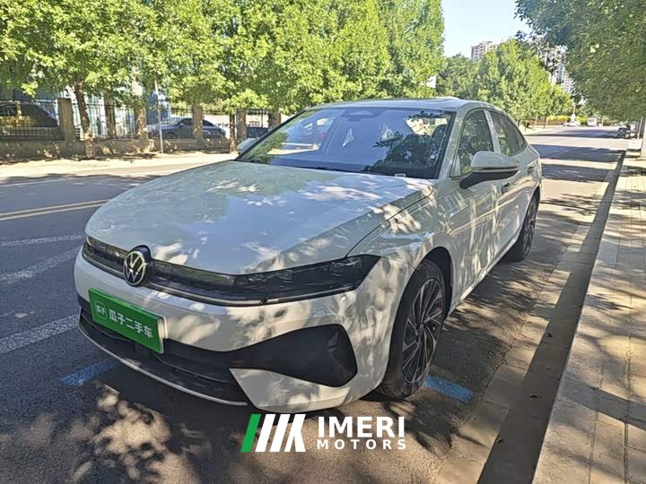 Volkswagen Jetta L 300TSI DSG Luxury - ავტომობილი ჩინეთიდან