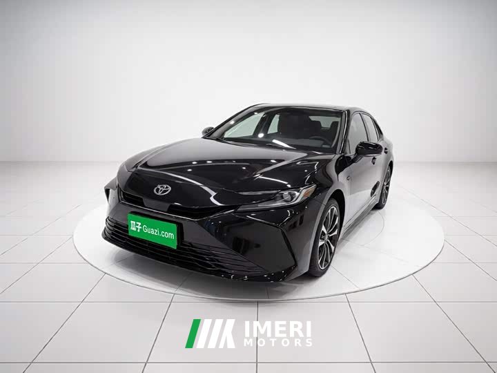 Toyota Camry 2.0L GVP Luxury