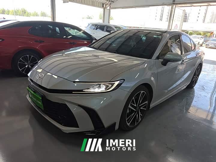 Toyota Camry Hybrid 2.0HS Sport Edition - ავტომობილი ჩინეთიდან