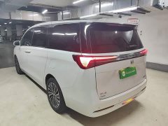 Buick GL8 New Energy Lusang Respect Edition - ფოტო 5