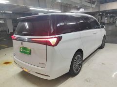 Buick GL8 New Energy Lusang Respect Edition - ფოტო 7