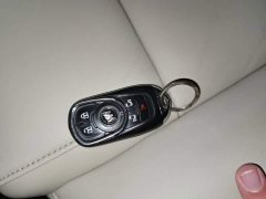 Buick GL8 ES Luxe Enjoyment Edition - ფოტო 9