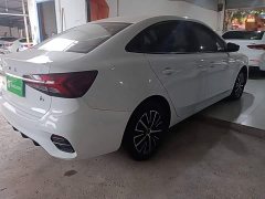 SAIC MG i5 2021 1.5L CVT Platinum Edition - ფოტო 7