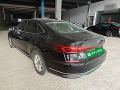 Volkswagen Passat Outstanding Edition 280TSI Business Version - ფოტო 5