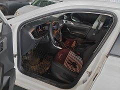Volkswagen Polo Facelift Plus 1.5L Automatic Passion Life Edition - ფოტო 15