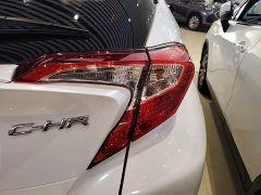 Toyota C-HR 2.0L Comfort - ფოტო 8