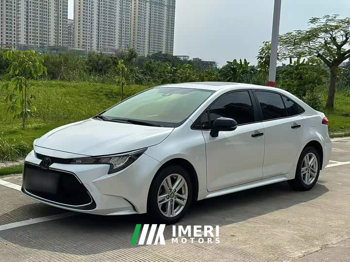 Toyota Corolla 1.8L CVT Luxury - ავტომობილი ჩინეთიდან