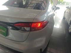 Toyota Corolla 1.8L CVT Luxury - ფოტო 8