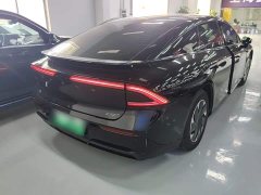 XPeng P7 Ultra-Long Range Max - ფოტო 7