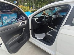 Volkswagen Polo 2021 Plus 1.5L Automatic Colorful Tech Edition - ფოტო 16