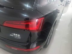 Audi Q5L 40T Luxury Dynamic - ფოტო 8