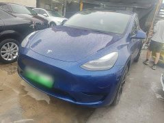 Tesla Model Y Rear-Wheel Drive - ფოტო 1