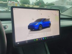 Tesla Model Y Rear-Wheel Drive - ფოტო 13