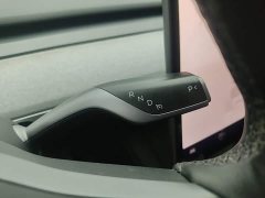 Tesla Model Y Rear-Wheel Drive - ფოტო 14