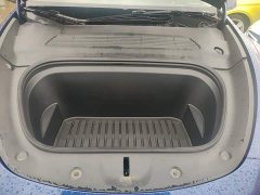 Tesla Model Y Rear-Wheel Drive - ფოტო 20