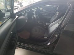 Mazda3 Axela 2023 2.0L Automatic Luster Edition - ფოტო 16