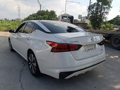 Nissan Teana 2021 2.0L XL Comfort - ფოტო 5