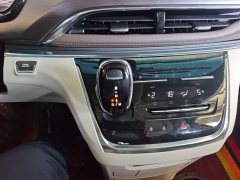 Buick GL8 2023 Land Business Class Comfort Edition - ფოტო 14