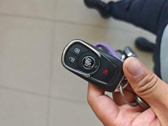 Buick GL8 2023 Land Business Class Comfort Edition - ფოტო 9
