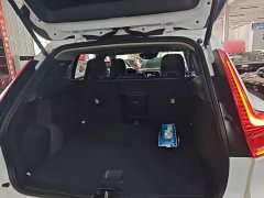 Volvo XC40 T4 AWD Smart Remote Luxury Edition - ფოტო 19