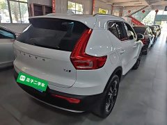 Volvo XC40 T4 AWD Smart Remote Luxury Edition - ფოტო 7