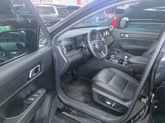 Li Auto ONE Extended Range 6-Seater - ფოტო 16