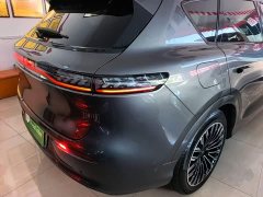 Voyah Lantu FREE Rear-Wheel Drive Qiankun Edition - ფოტო 8