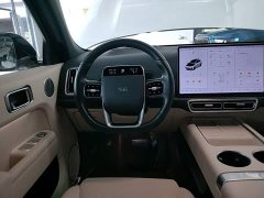 Li Auto L7 Pro - ფოტო 11