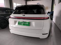 Li Auto L7 Pro - ფოტო 6