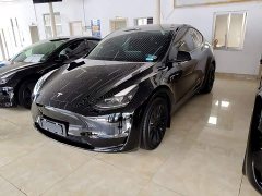 Tesla Model Y Standard Range RWD - ფოტო 1