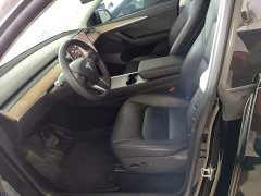 Tesla Model Y Standard Range RWD - ფოტო 15