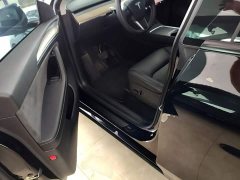 Tesla Model Y Standard Range RWD - ფოტო 16