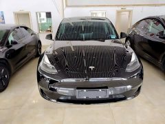 Tesla Model Y Standard Range RWD - ფოტო 3