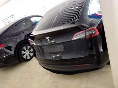Tesla Model Y Standard Range RWD - ფოტო 6