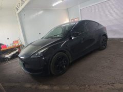 Tesla Model Y Long Range All-Wheel Drive 3D7 - ფოტო 1