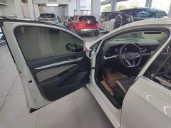 Volkswagen Golf 2023 Facelift 280TSI DSG Pro - ფოტო 16
