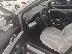 Geely Bingyue 2025 Bingyue L 1.5TD DCT Exceed - ფოტო 16