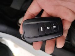 Toyota Corolla 2023 1.8L CVT Luxury - ფოტო 9
