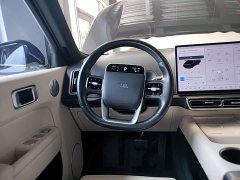 Li Auto L8 2023 Pro - ფოტო 11