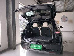 Li Auto L8 2023 Pro - ფოტო 19