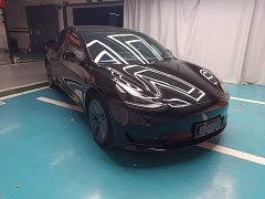 Tesla Model 3 Rear-Wheel Drive - ფოტო 4