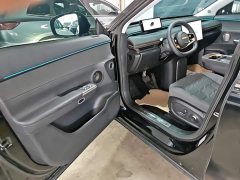 Changan Starchi ET Extended Range 200 Pro - ფოტო 16