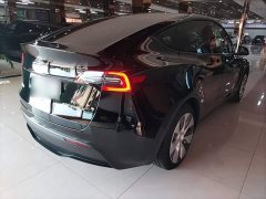 Tesla Model Y Standard Range RWD - ფოტო 7