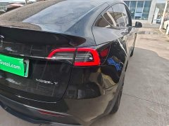 Tesla Model Y 2023 Rear-Wheel Drive - ფოტო 8